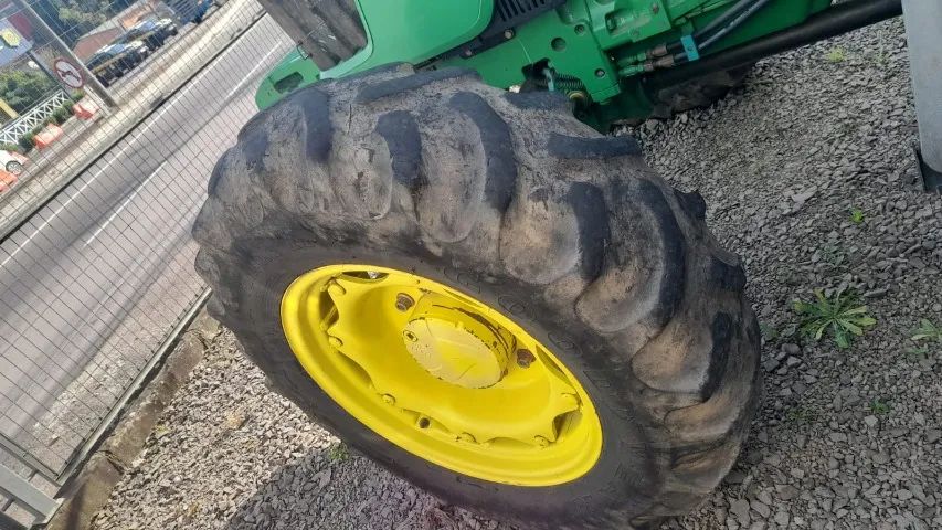 Trator John Deere - Foto 2