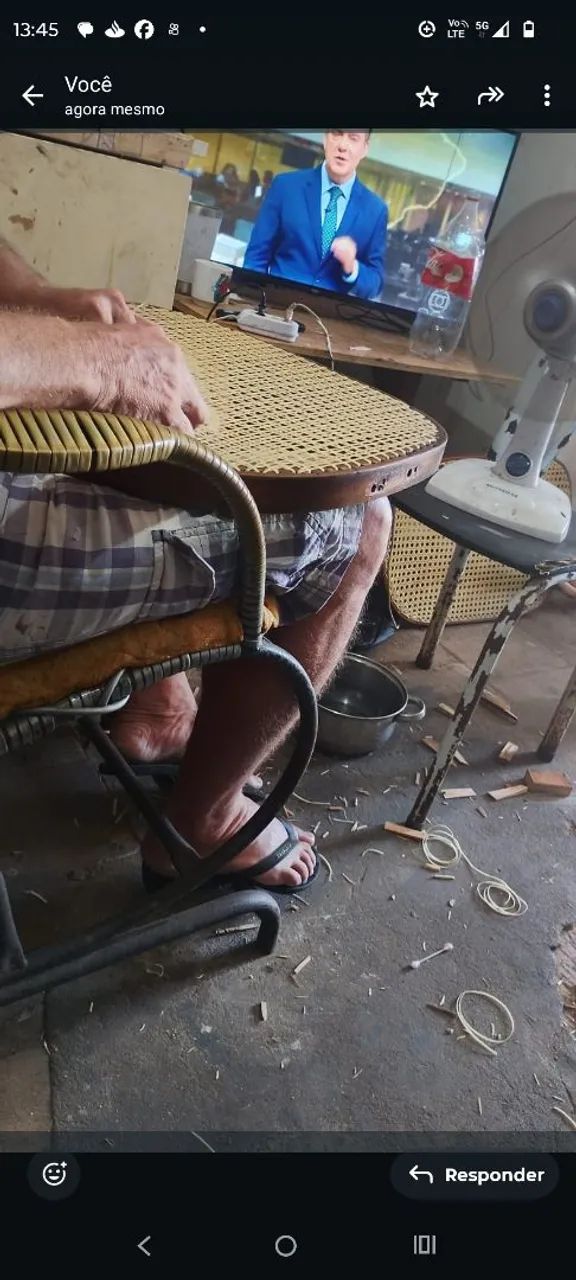 empalhamento de cadeira de madeira 