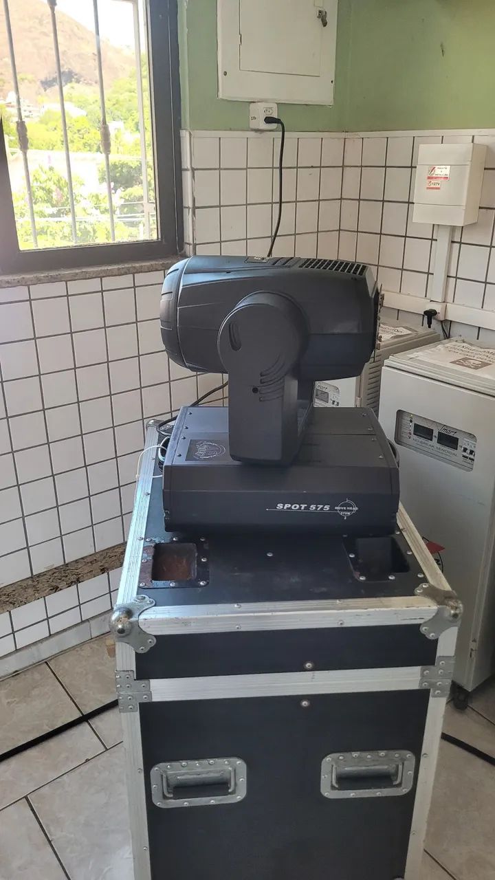 Moving head dmx 220v - Foto 3