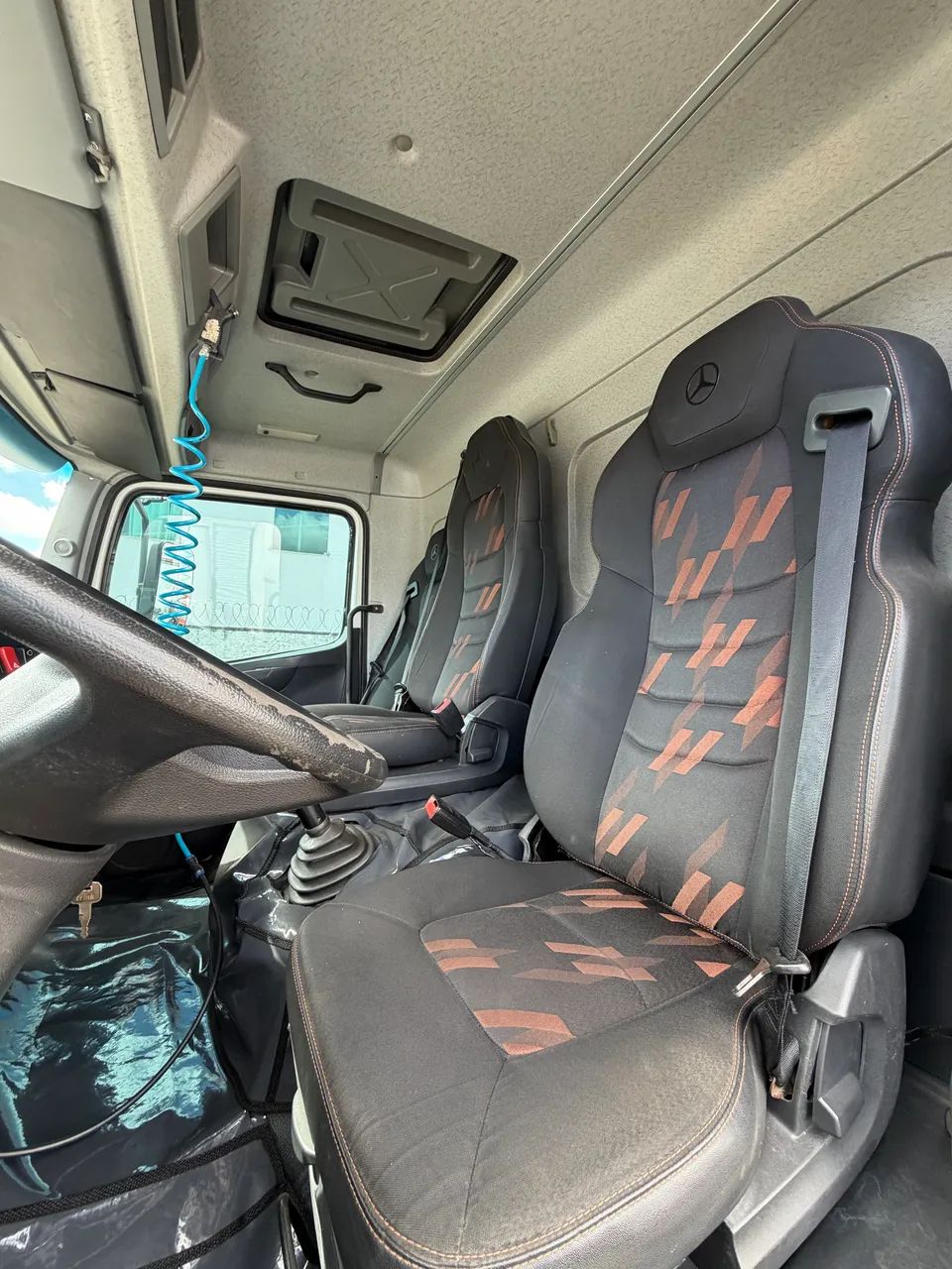 Atego  1719 - Foto 2