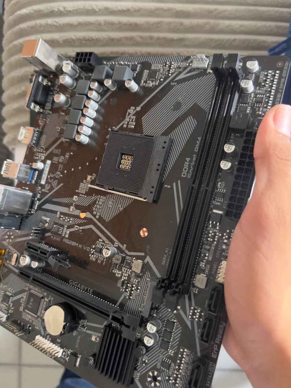 placa mãe ab520M K V2 - Foto 3