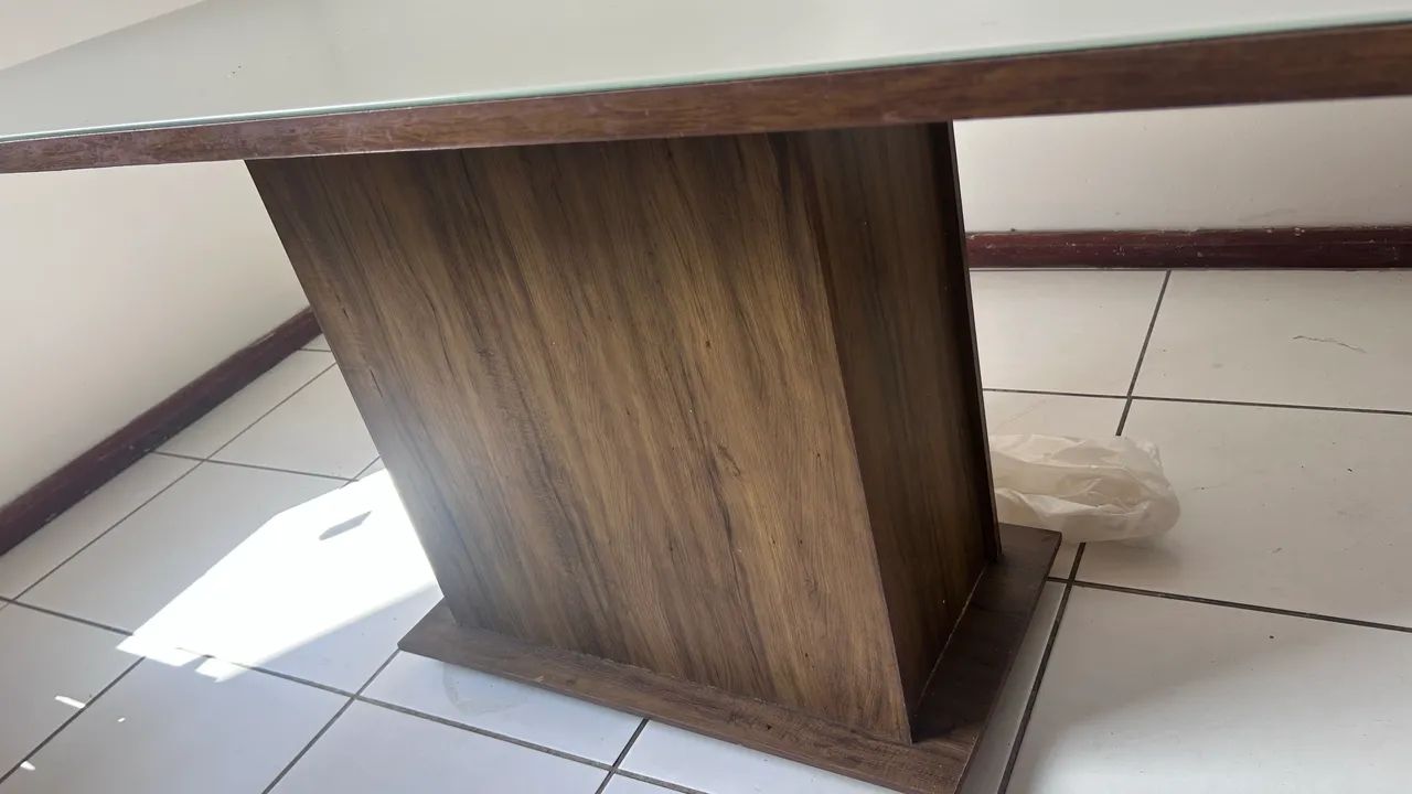 Mesa com tampo de vidro 6 lugares - Foto 3