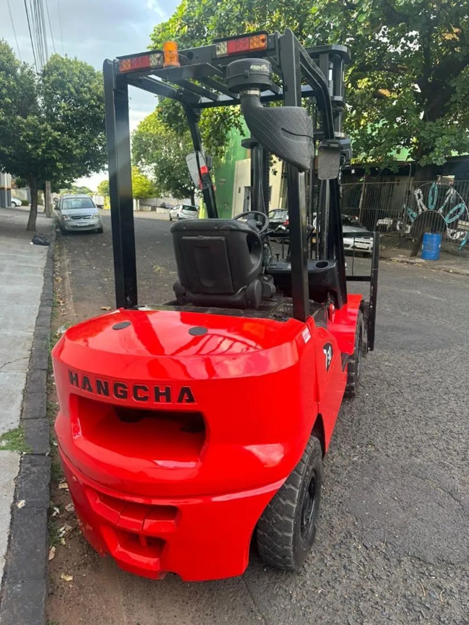 EMPILHADEIRA 3 TON TRIPLEX DIESEL (IMPERDIVEL!!!) - Foto 6