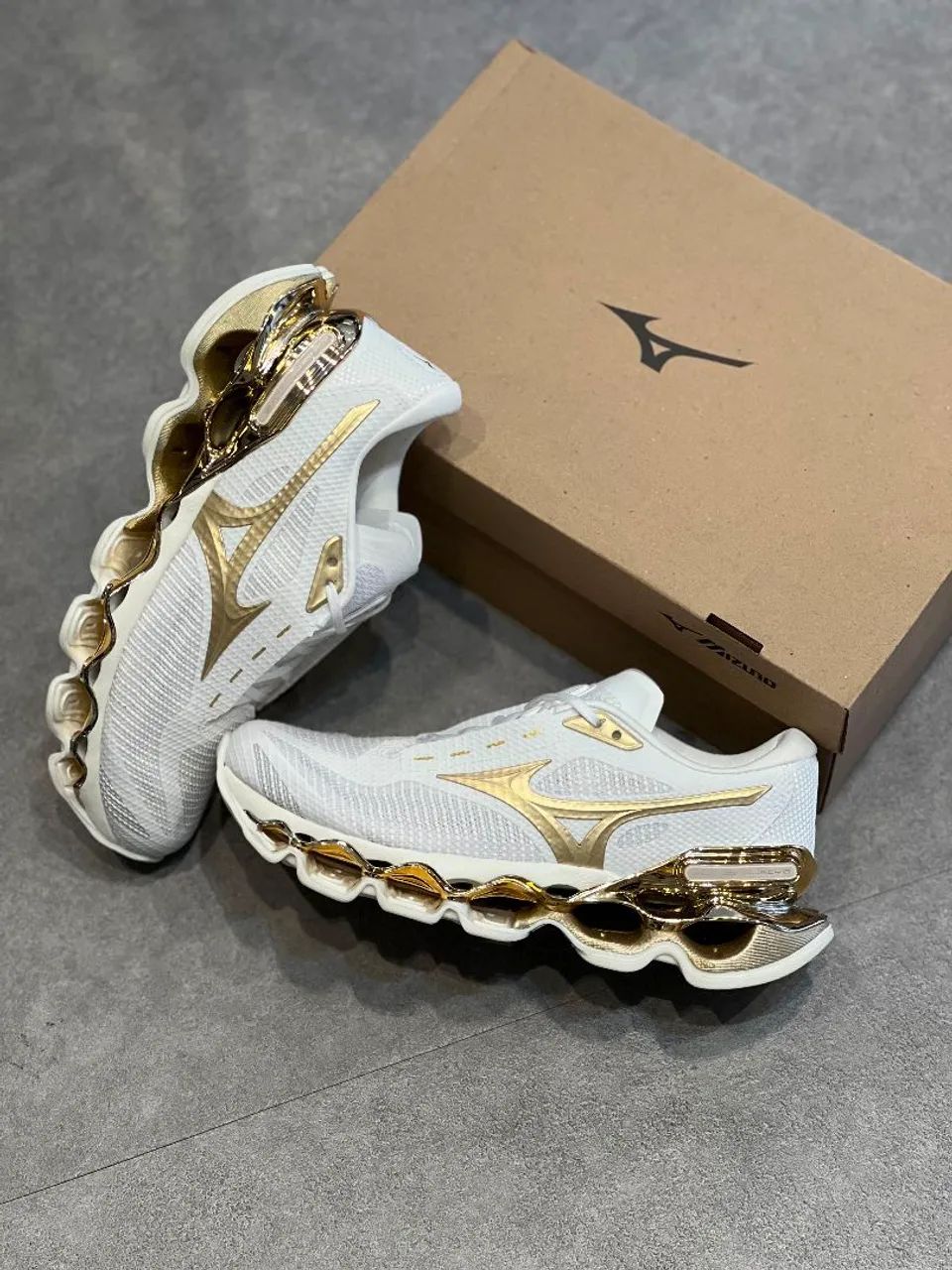 MIZUNO PROPHECY 15 