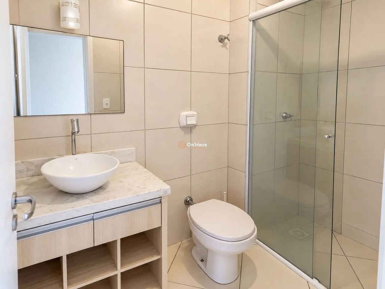 Apartamento com 2 Dormitorios á venda - com 56m2 - Foto 3