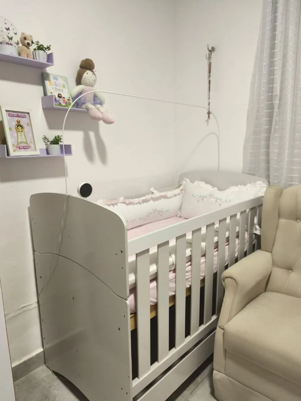 Berço, Kit berço, Poltrona com apoio e Cadeirinha de balanço  - Foto 3