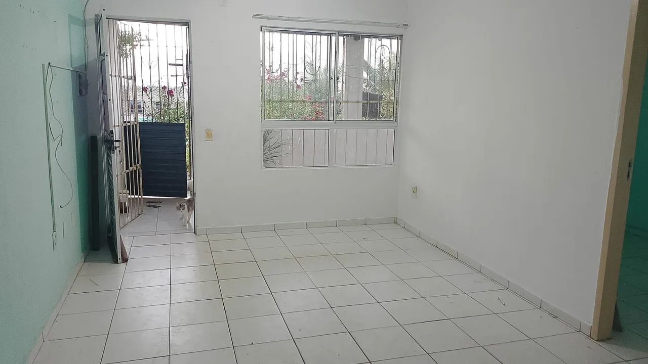Apartamento no térreo 