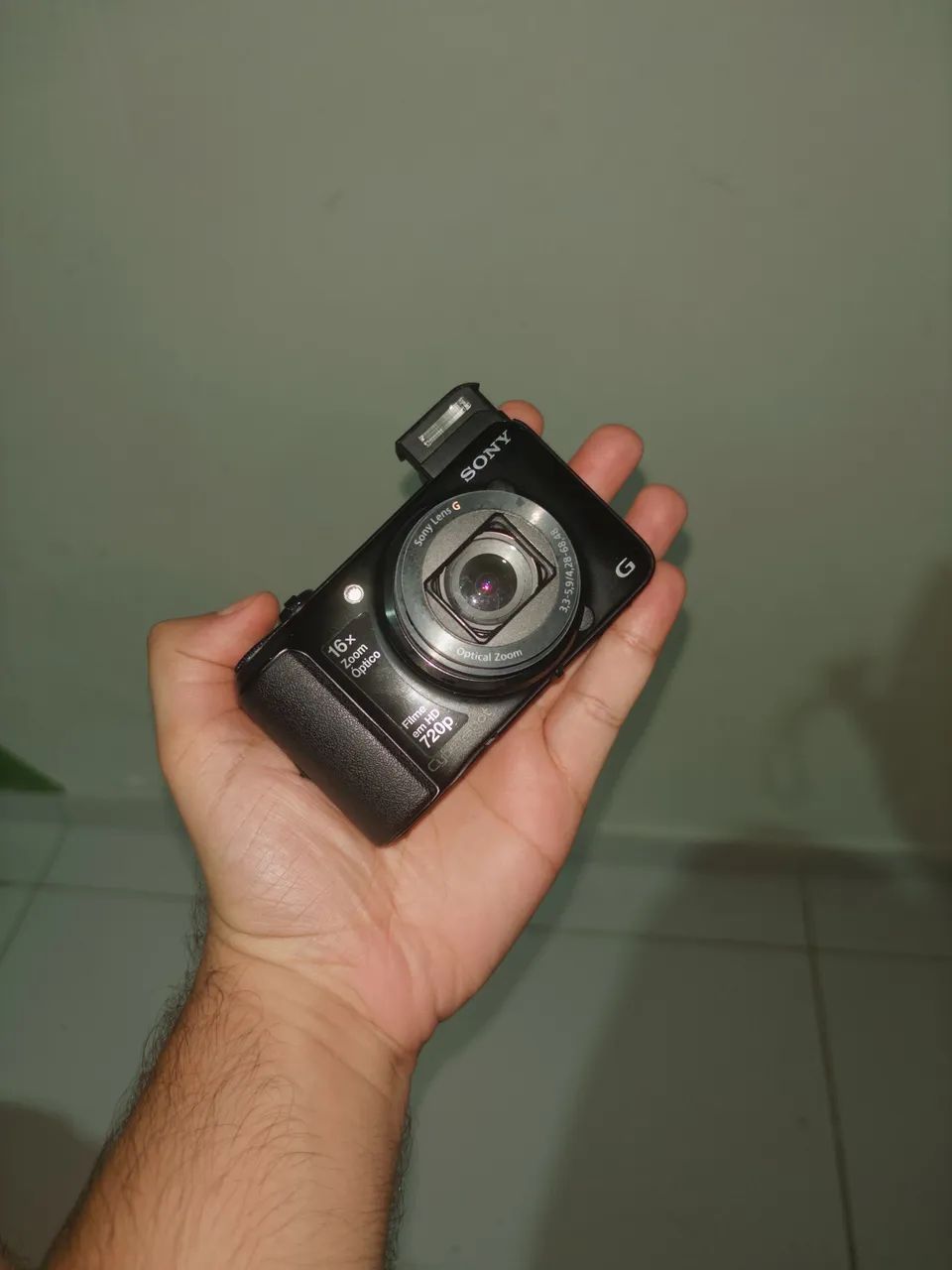 Câmera Sony - estado de nova  - Foto 2