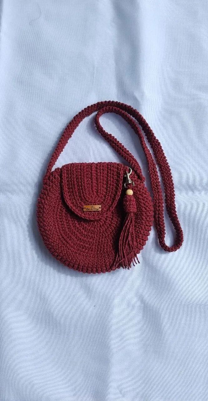 Bolsas de crochê medindo aproximadamente 20cm de diâmetro. - Foto 4