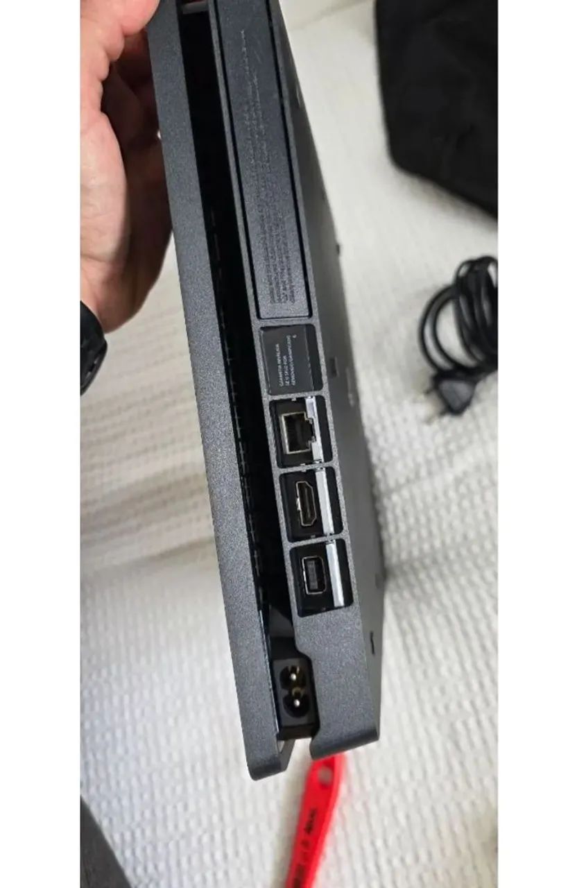 Ps4 slim 1Tb + 2 controles - Foto 3