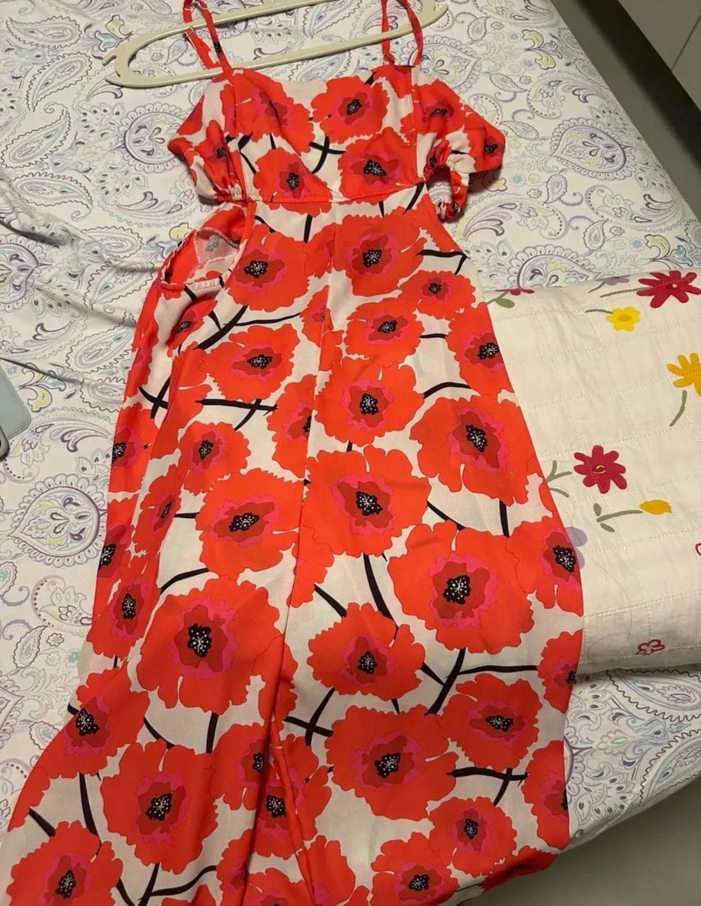 Macacão pantalona florido 