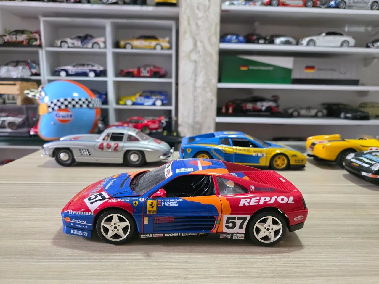 Miniatura 1.18 Ferrari 348 Repsol GT2 