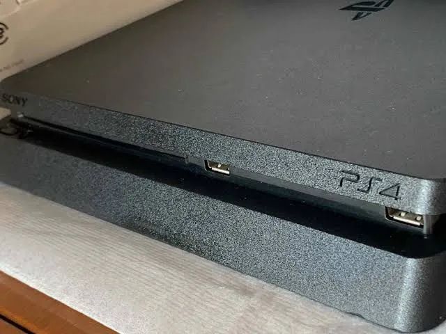 Ps4 com defeito 