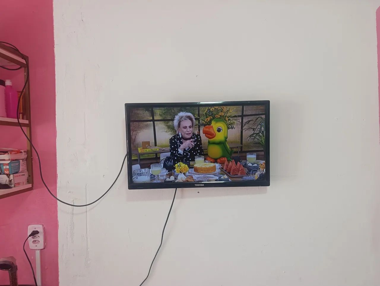 Tv Semp Toshiba 26 polegadas nova funcionando tudo perfeitamente sem nenhum detalhe  - Foto 2
