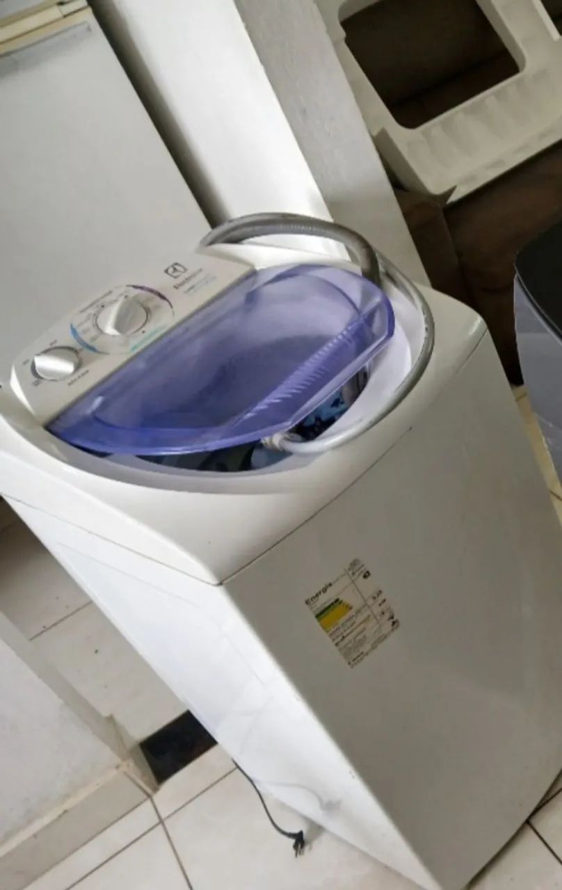 MÁQUINA DE LAVAR ELECTROLUX 