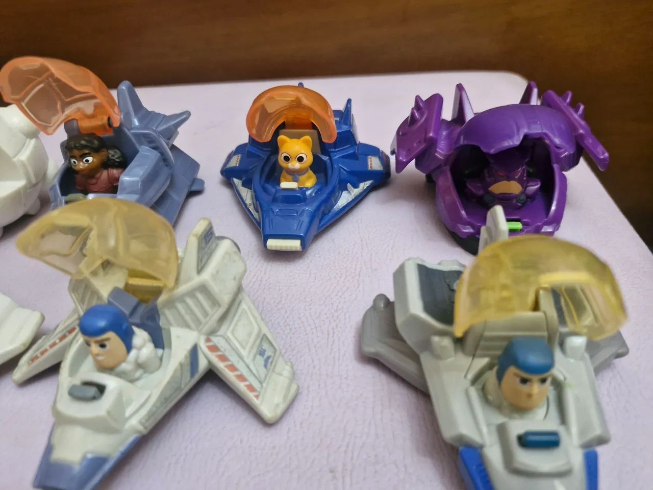 Miniaturas Action Figure Buzzlithear  - Foto 2