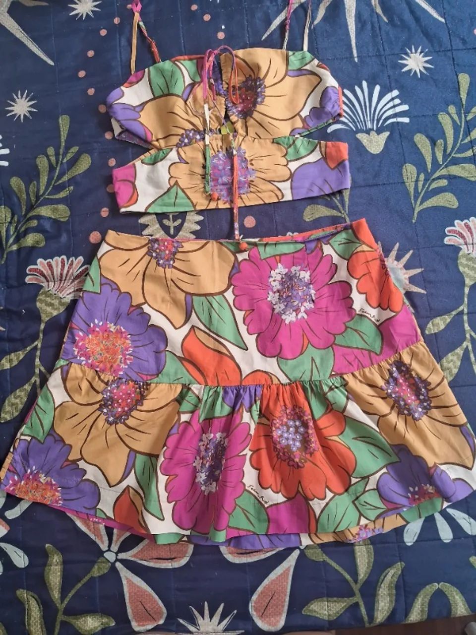 Conjunto Farm cropped e saia florido  - Foto 3