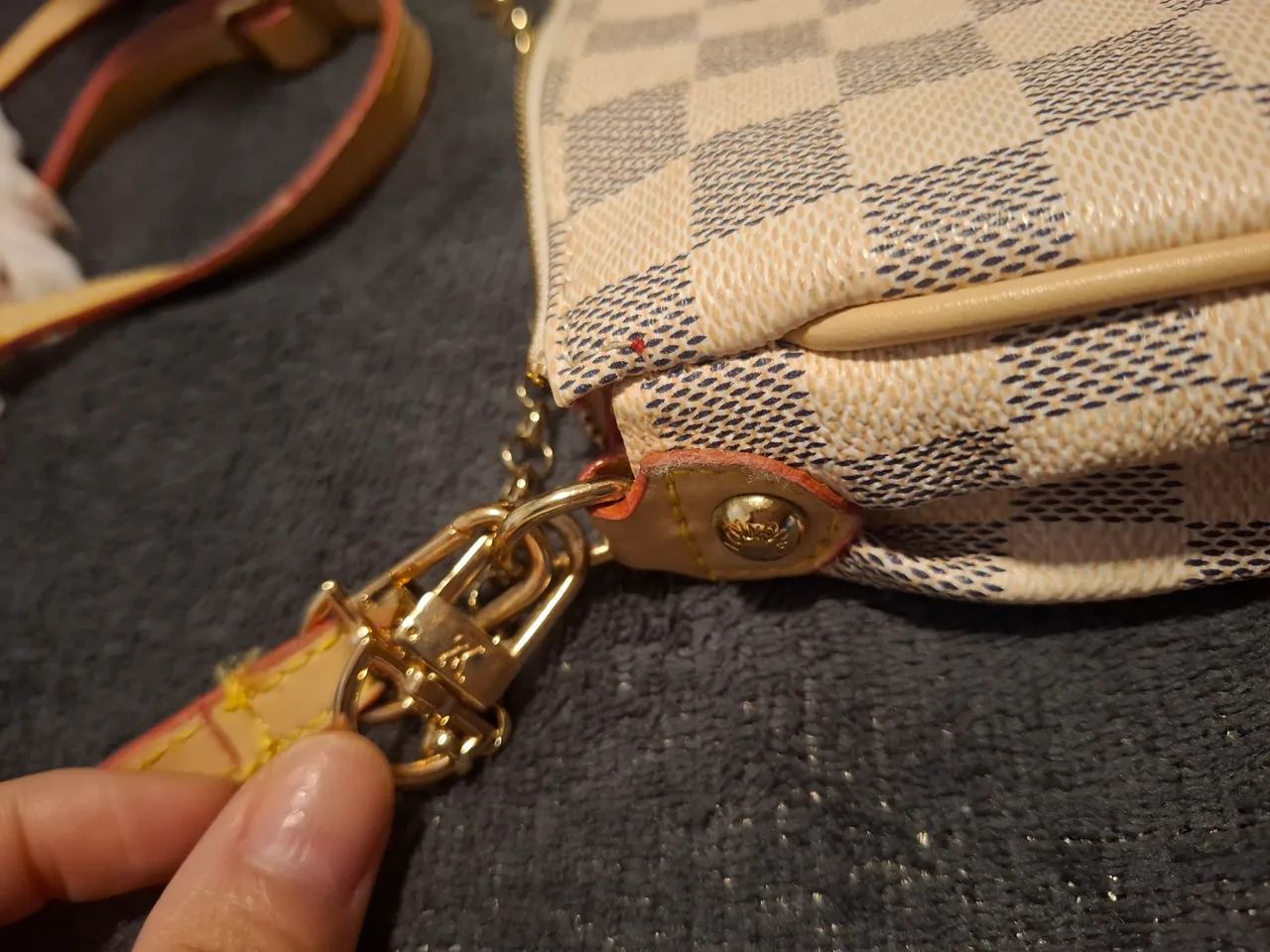 Bolsa de ombro louis vuitton  eva damier azur - Foto 2