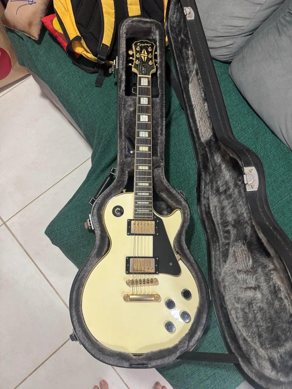 Guitarra Epiphone Les Paul Alpine White  - Foto 2