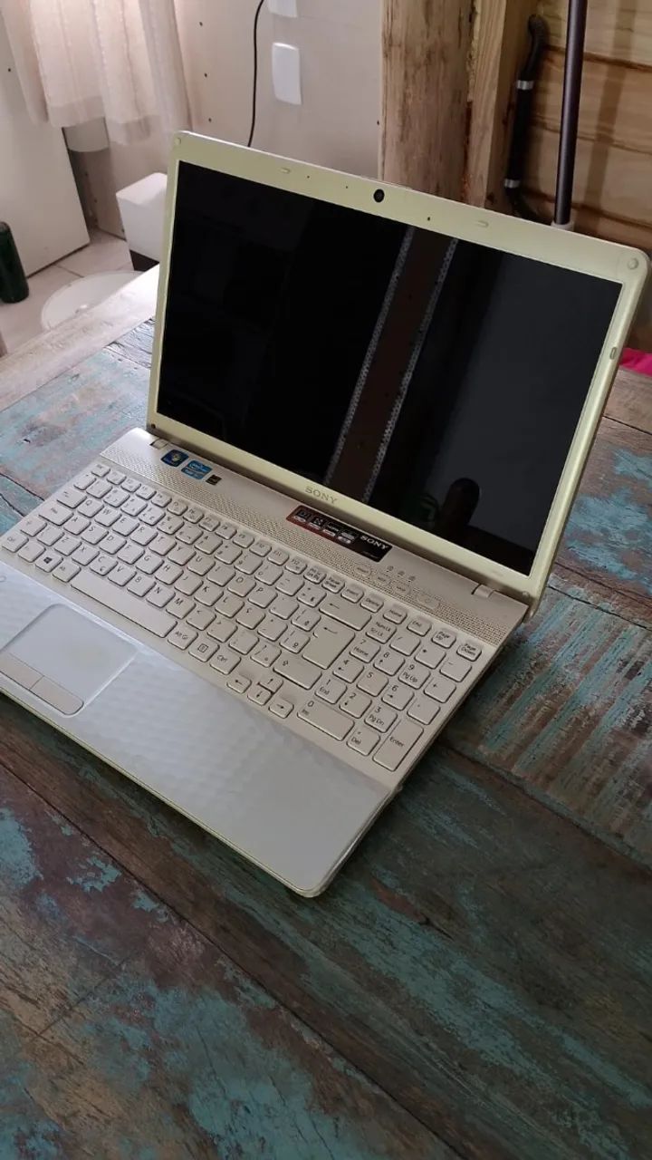 Notebook Sony VAIO VPCEH30EB / PCG-71911X - Para Peças