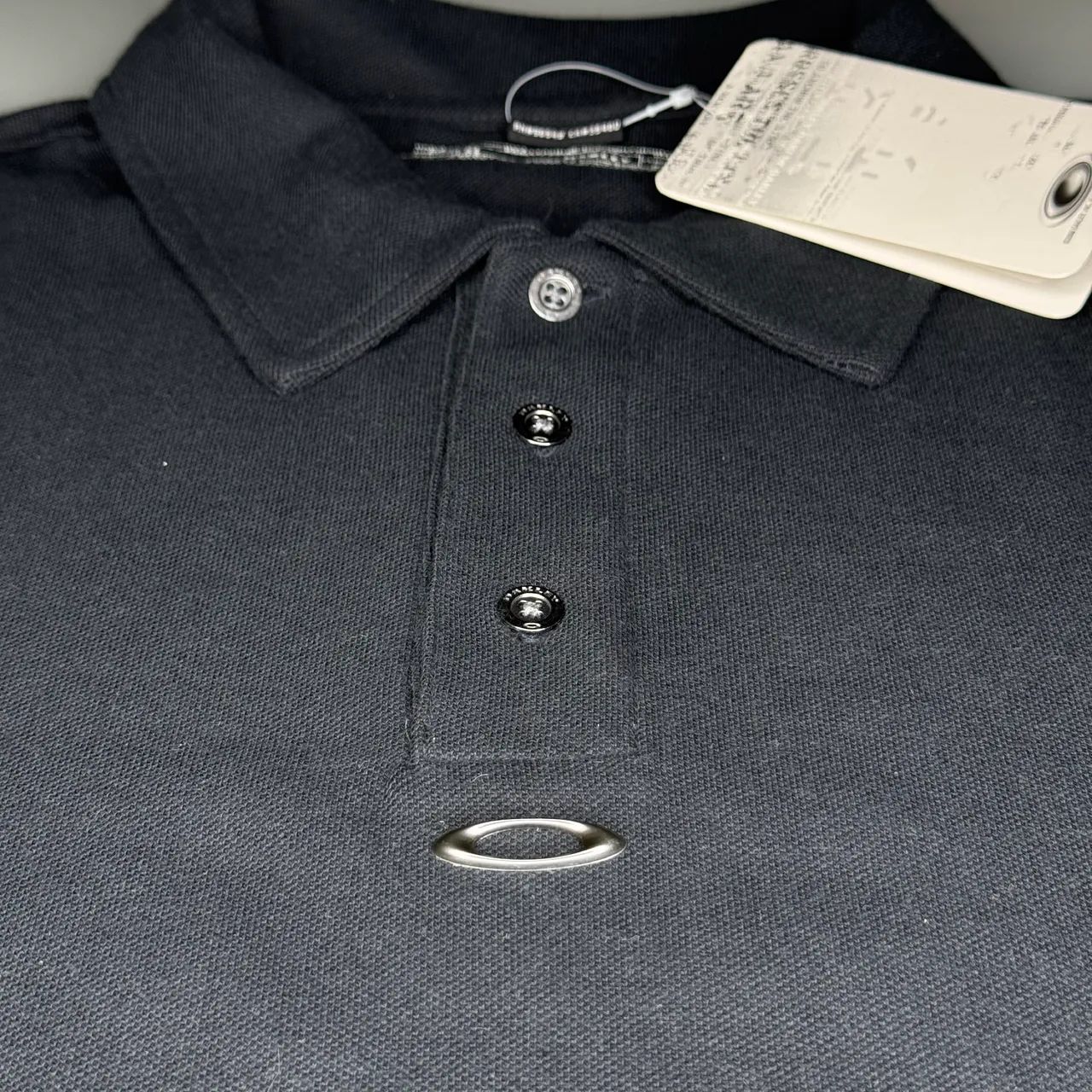 Polo Oakley Golf Fit Black  - Foto 3