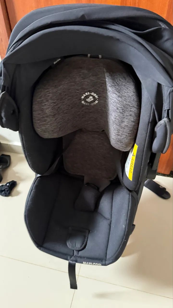 Bebê conforto maxi cozi