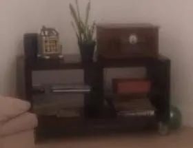 Rack de madeira preto