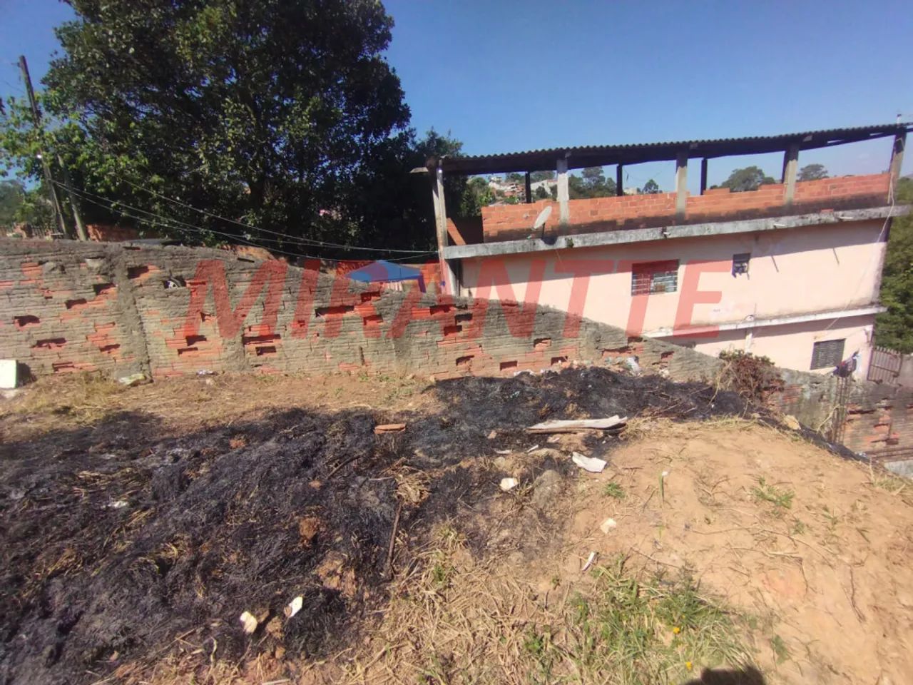 Terreno em Jardim Vassouras