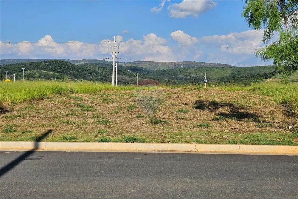 Terreno totalmente plano com 197m² em Votorantim - Vivalegro