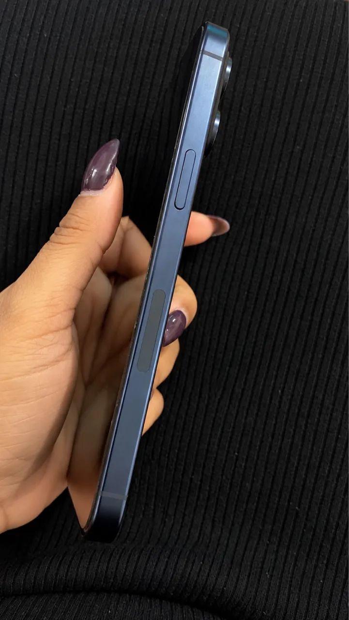 iPhone 15 Pro Max Azul  Impecável - Foto 2
