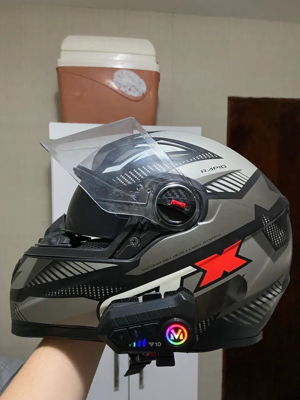 CAPACETE FW3 COM ÓCULOS INTERNO E INTERCOMUNICADOR