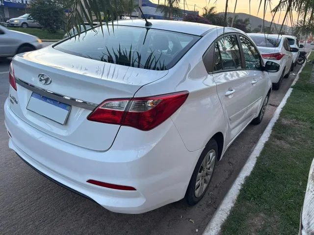 Hyundai Hb20S C.PLUS/C.STYLE1.0 FLEX 12V MEC. 4P 2017