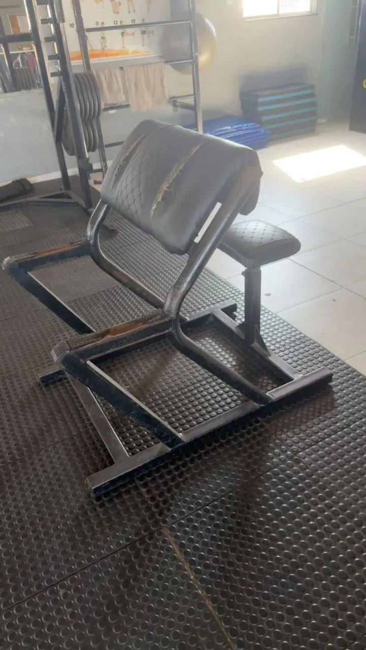 Máquina de musculação 