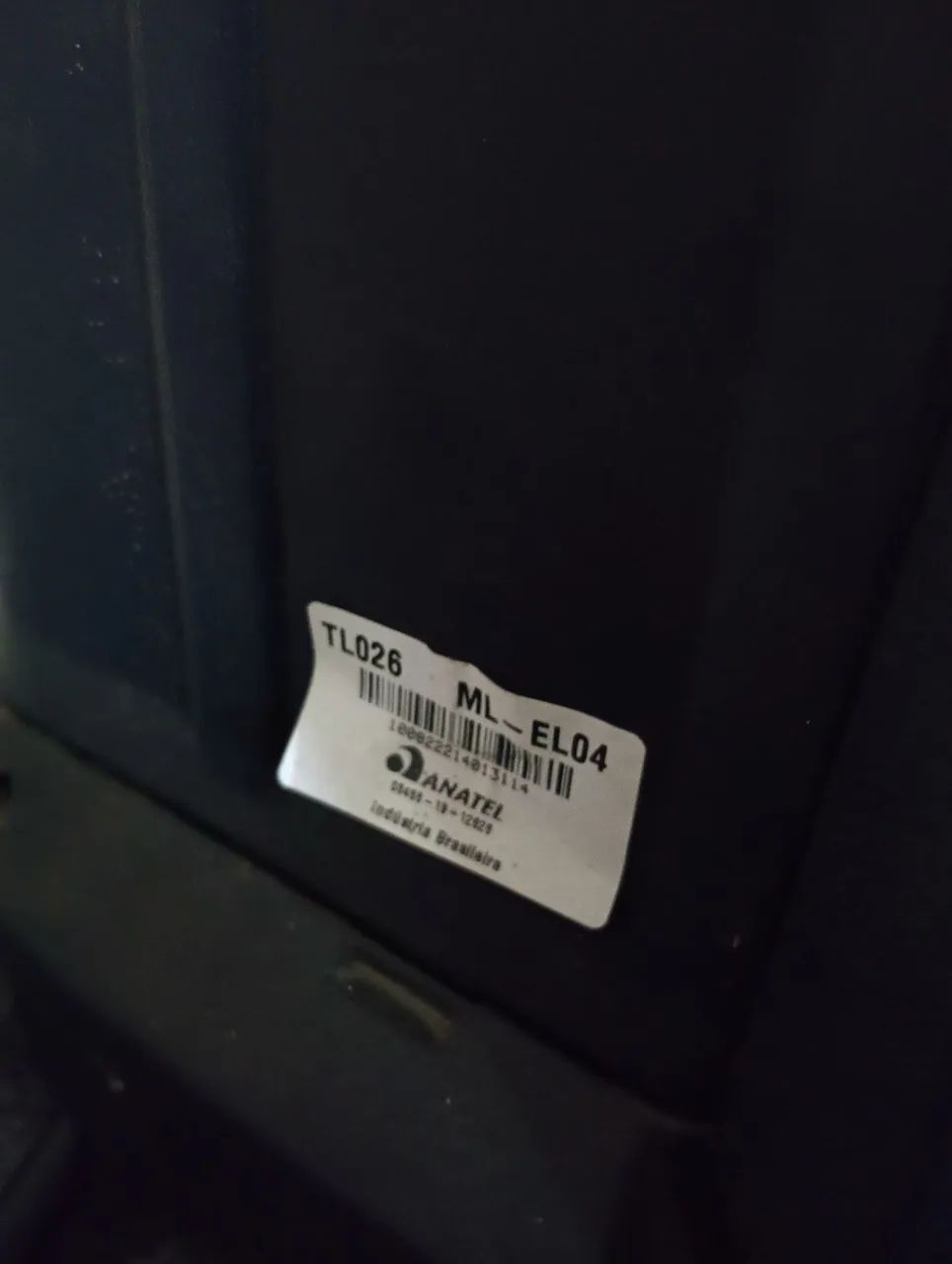 Vendo tv 32 polegadas barato pra retirada de peças 
