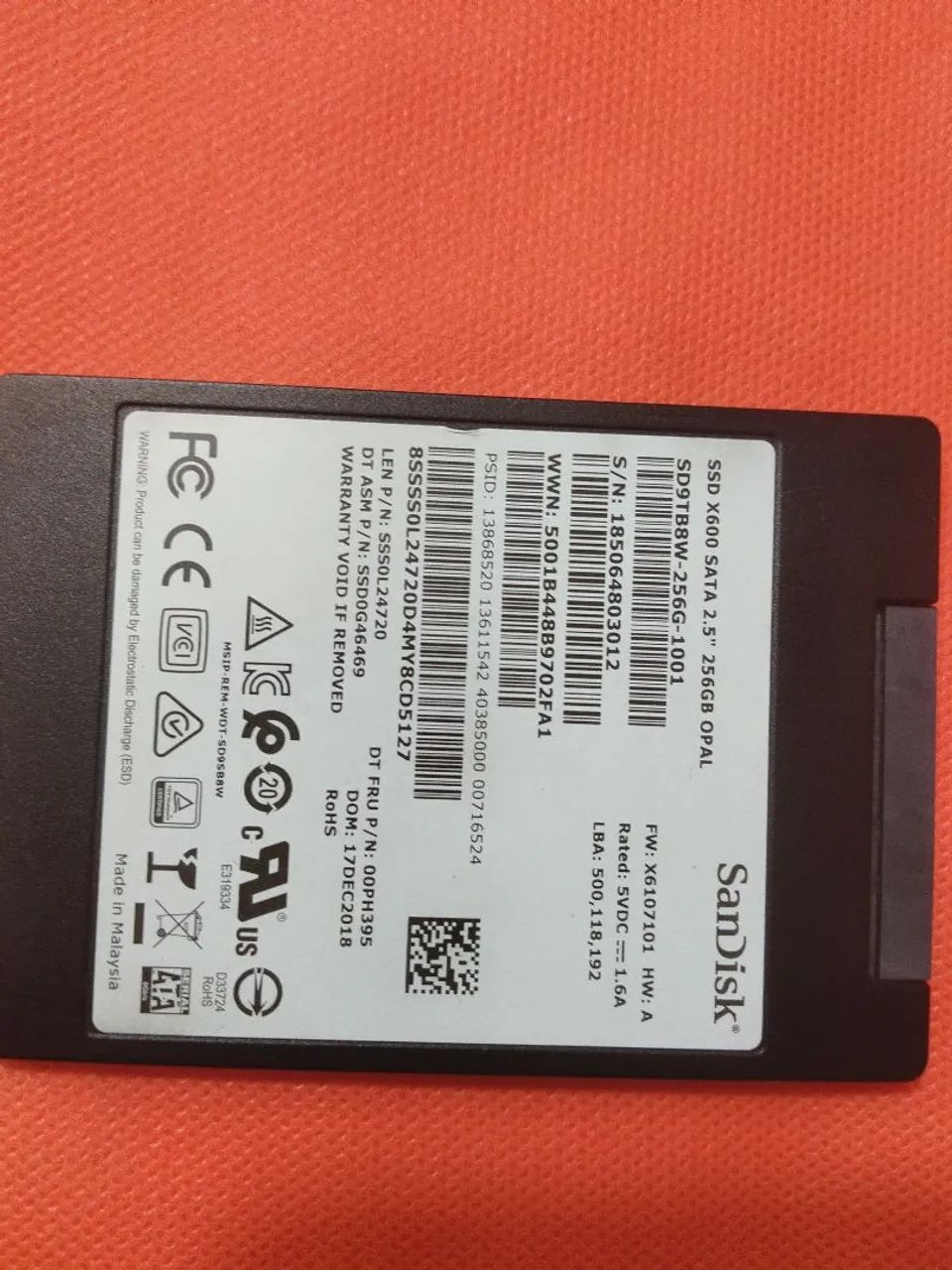 SSD SanDisk X600 de 256GB (formato SATA de 2,5 polegadas)