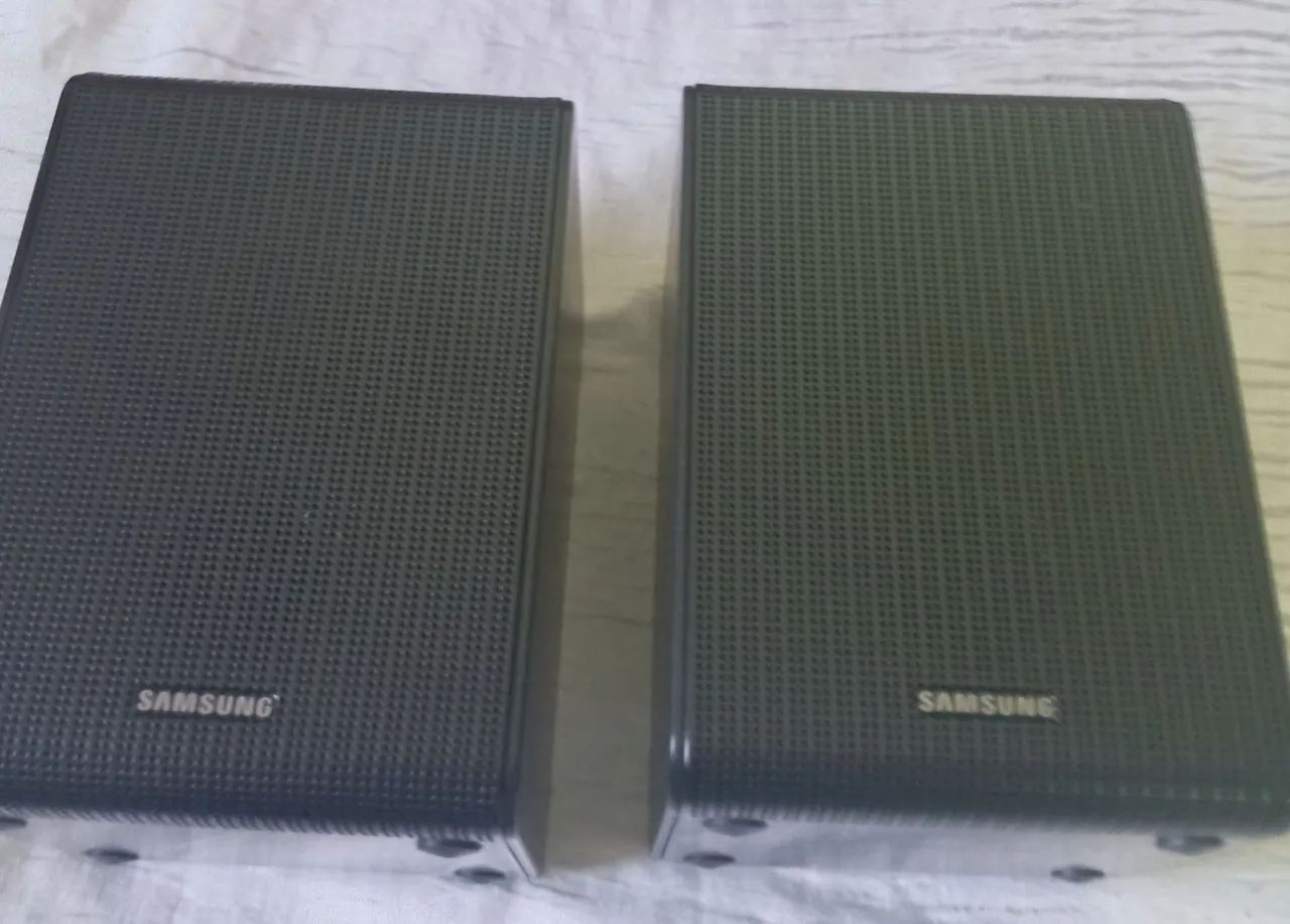 Caixas trazeiras sourroud samsung  - Foto 4