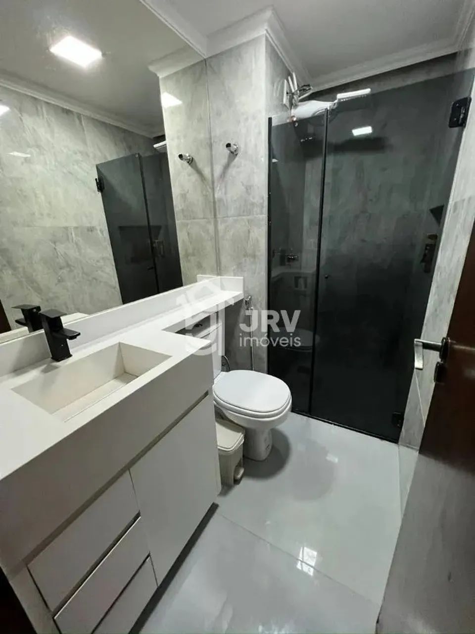 VENDE-SE CONDOMINIO VILLE BLANCHE III COM 3 QUARTOS EM VALPARAISO DO GOIAS - Foto 5