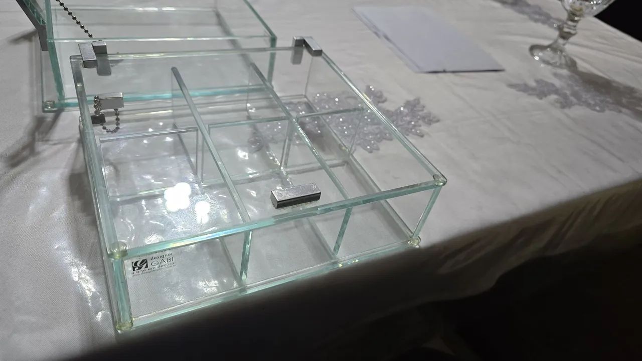 Caixa de vidro com 6 divisórias  - Foto 2