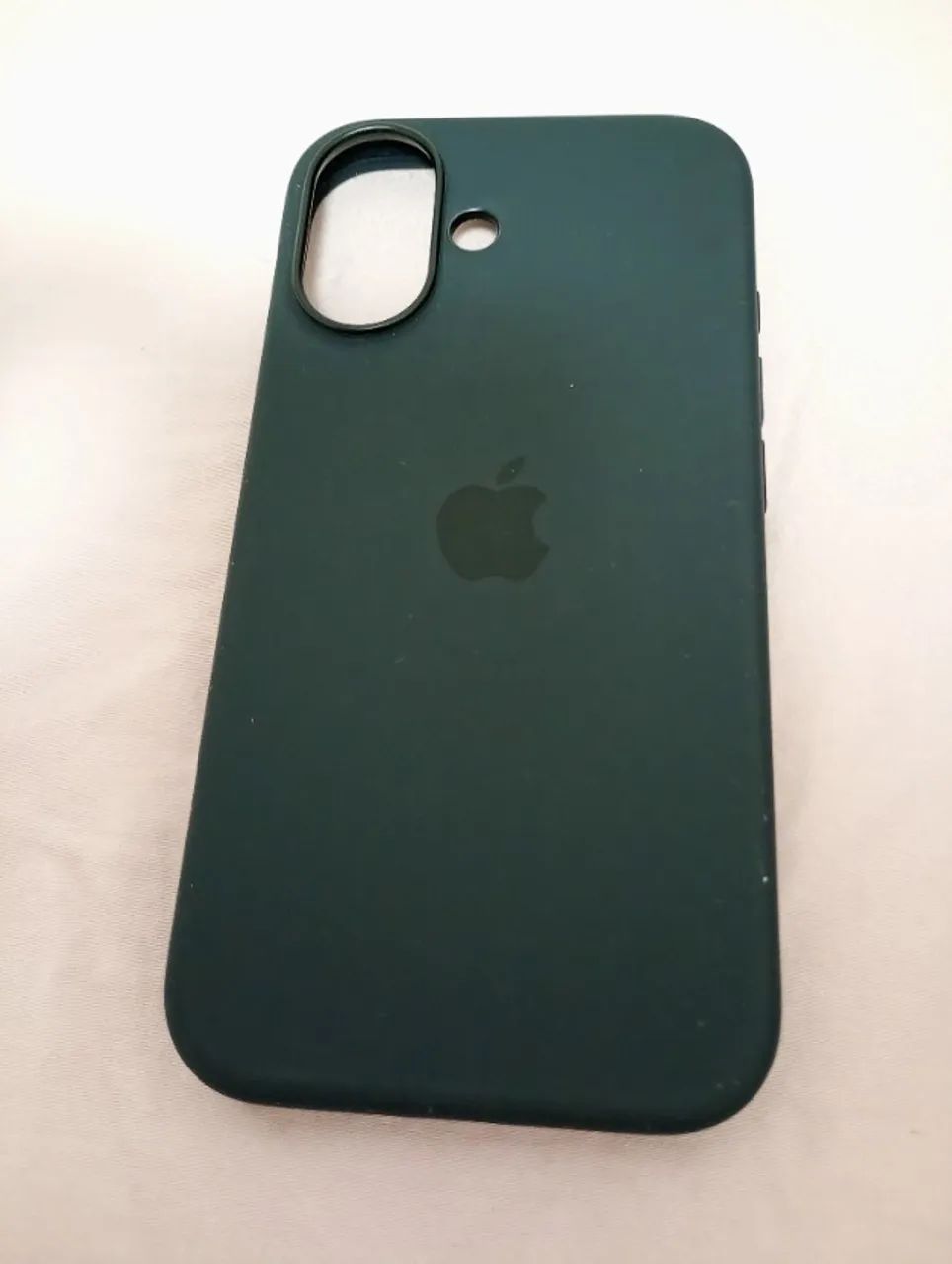 iPhone 16 128 GB azul usado com capas e carregador - Foto 4