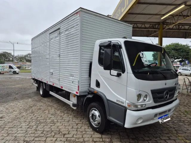 mercedes benz mb accelo 1016 bau ano 2018 baixo km acelo