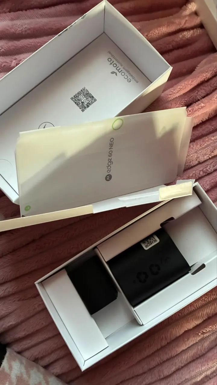 Motorola Edge 60 NEO - Foto 4