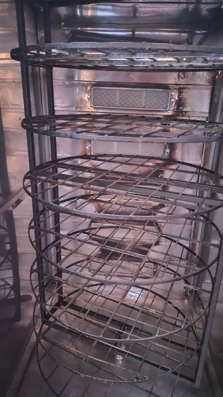 Maquina de Frango Impecável 
