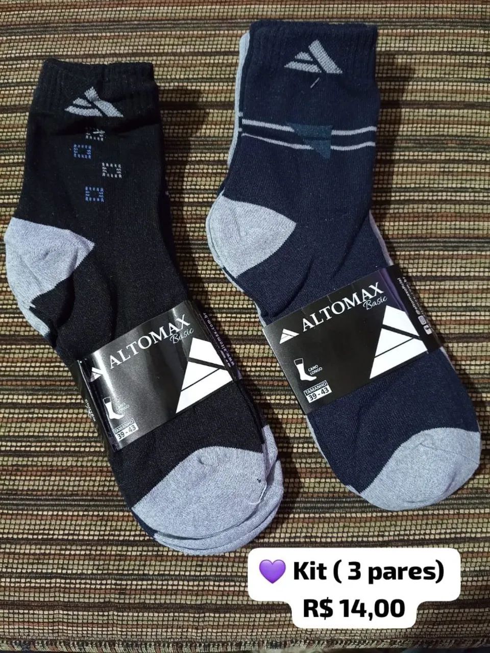 Meia masculina cano longo