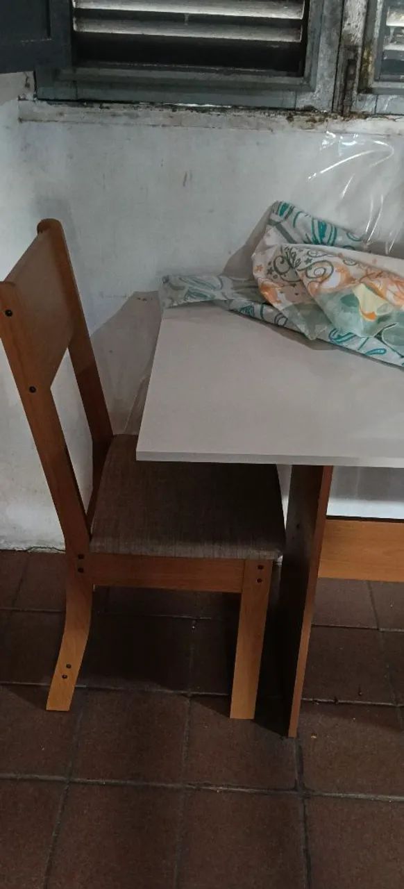 Mesa C/ 4 Cadeiras - Foto 3