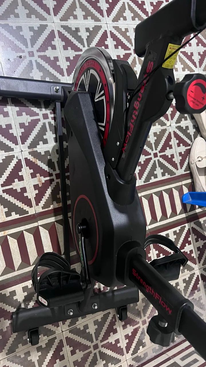 Vendo bicicleta ergométrica  - Foto 2