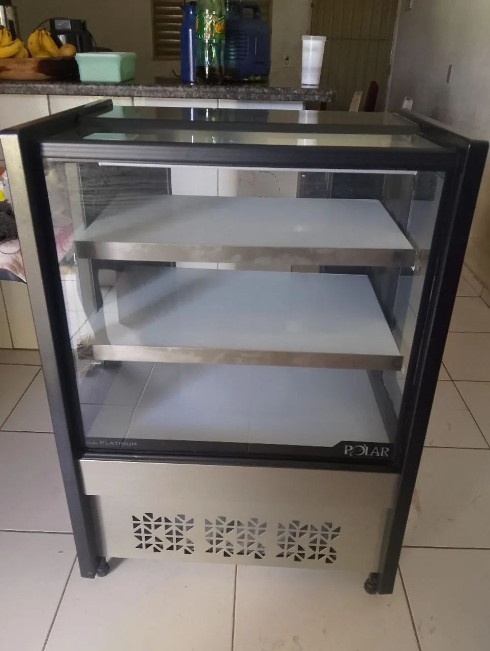 Vitrine Neutra Expositora Polar Platinum - Iluminada