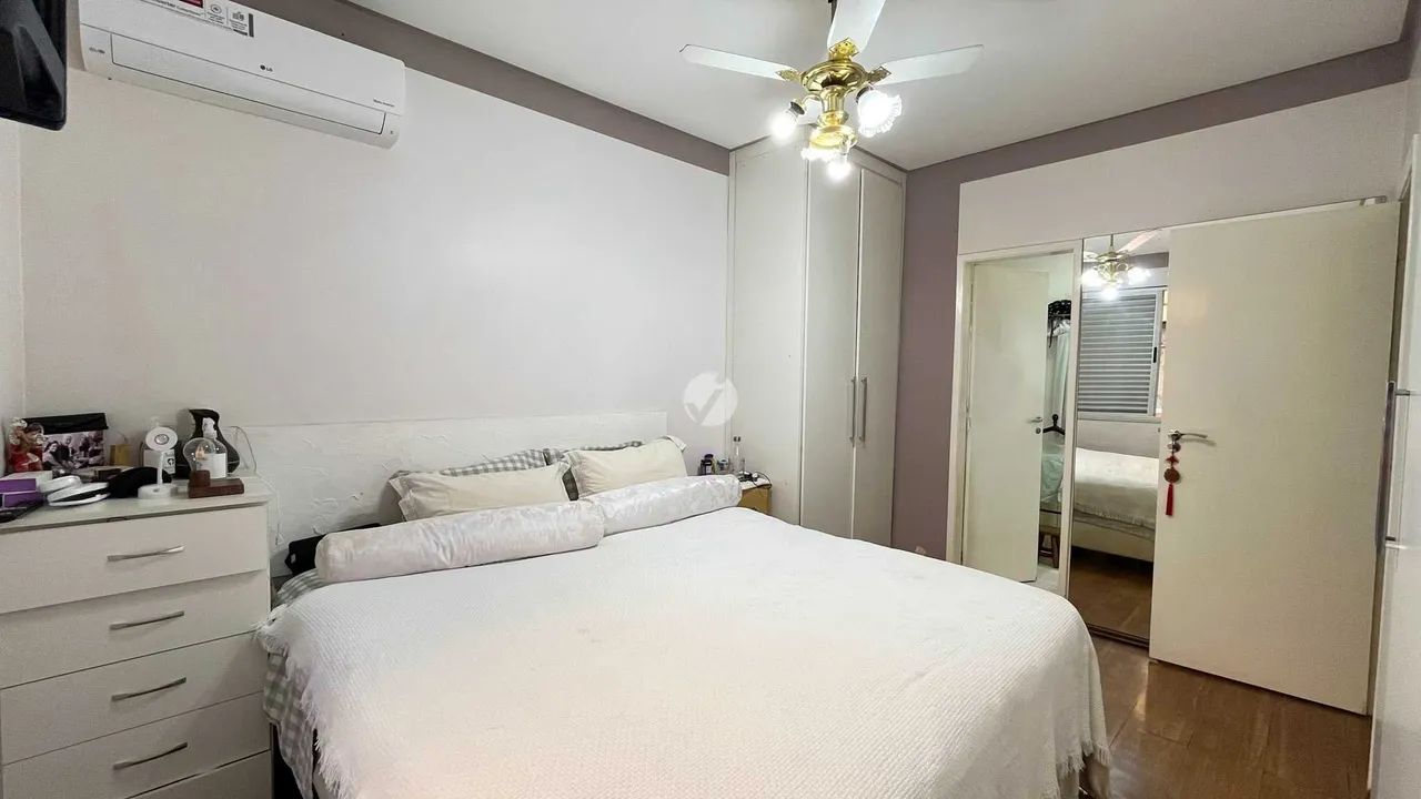 Área privativa, 5 quartos, 2 suites, 2 vagas - Foto 5