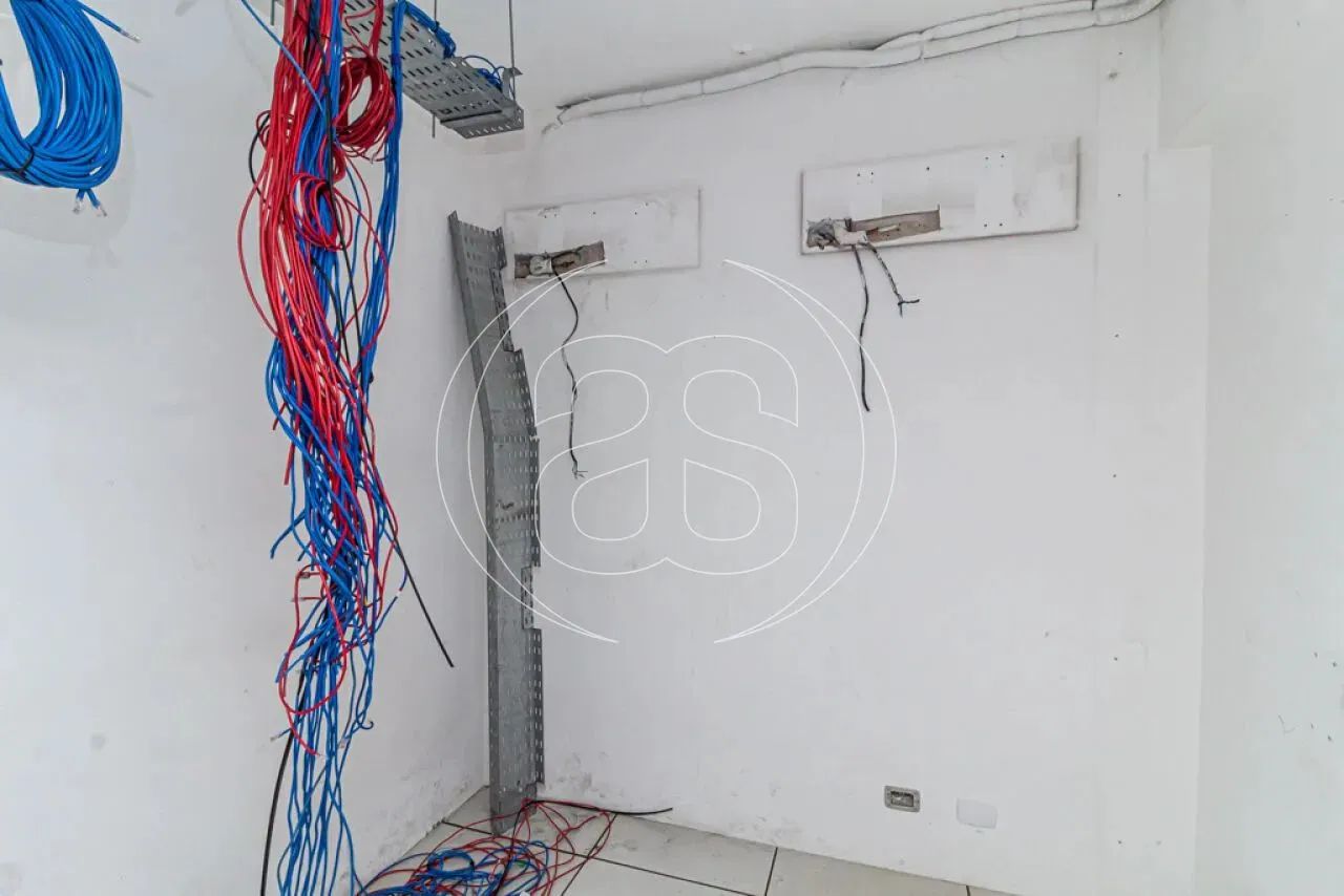 Oportunidade Comercial Imperdível em Moema: Prédio Monousuário com 665m², 8 Banheiros e 10 - Foto 9