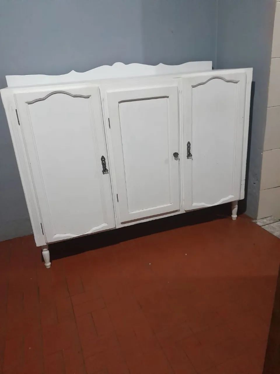Armário ou balcão estilo buffet