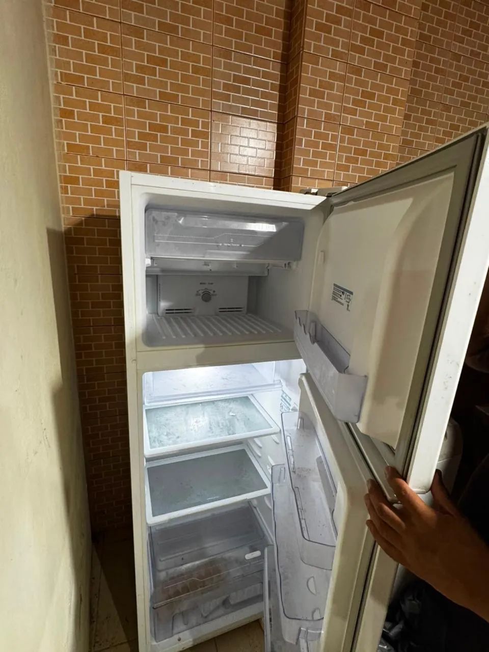 Geladeira Electrolux único dono  - Foto 4